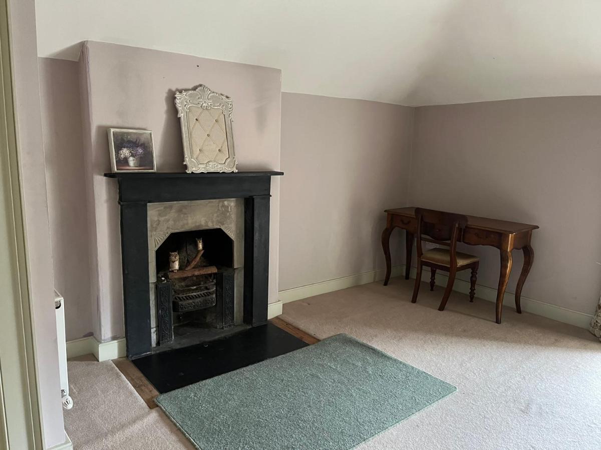 2 Bed Courtyard Apartment At Rockfield House Kells In Meath - Short Term Let Екстер'єр фото