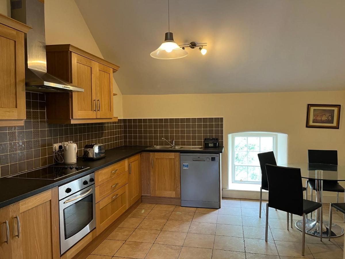 2 Bed Courtyard Apartment At Rockfield House Kells In Meath - Short Term Let Екстер'єр фото