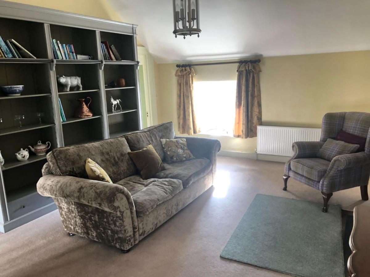 2 Bed Courtyard Apartment At Rockfield House Kells In Meath - Short Term Let Екстер'єр фото