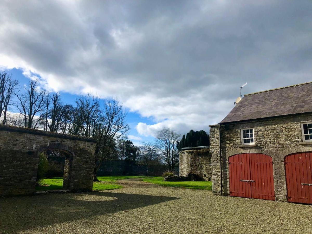 2 Bed Courtyard Apartment At Rockfield House Kells In Meath - Short Term Let Екстер'єр фото
